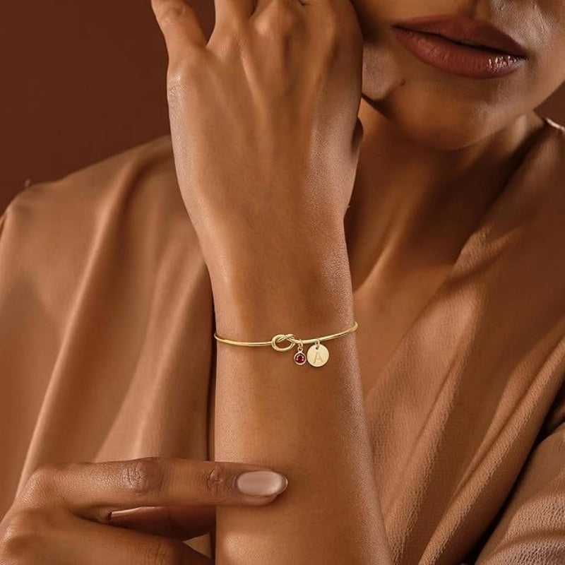 Couple's Commemorative 26 Letter Pendant Bracelet